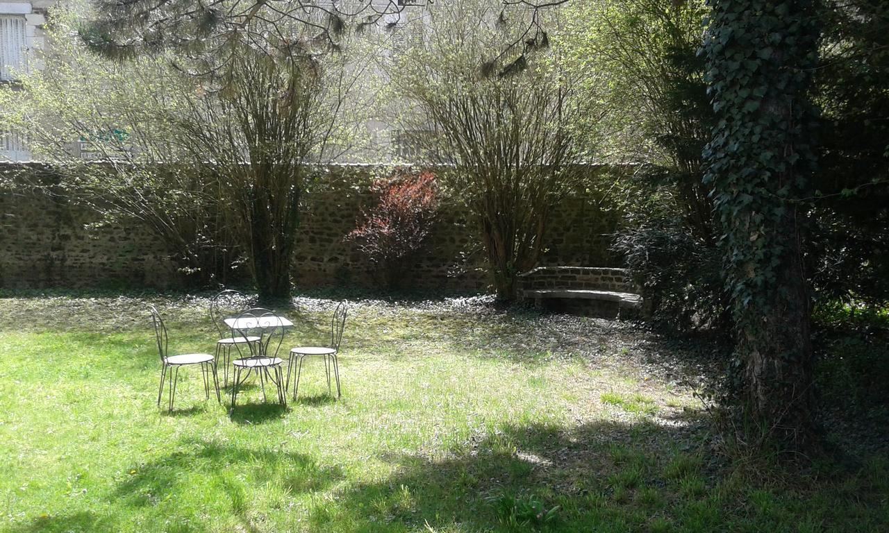 La Sauldre Bed & Breakfast Vailly-sur-Sauldre Екстериор снимка